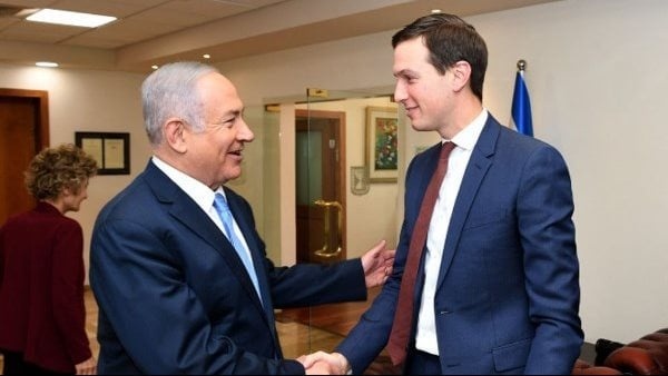 إعلام إسرائيلي بدء اجتماع كوشنر ونتنياهو في القدس لبحث خطة ترامب بشأن غزة إعلام إسرائيلي بدء اجتماع كوشنر ونتنياهو في القدس لبحث خطة ترامب بشأن غزة