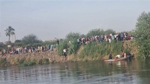 انتشال جثمان شاب غرق في ترعة المريوطية وتحريات مكثفة حول الواقعة انتشال جثمان شاب غرق في ترعة المريوطية وتحريات مكثفة حول الواقعة