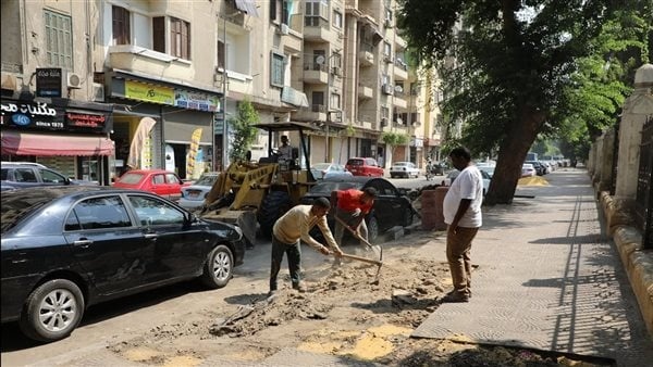 رصف وتشجير وتطوير أعمال جديدة تعيد رونق شارع السرايات