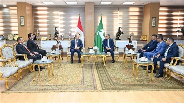 محافظ الشرقية يستقبل رئيس الشركة الحديثة للغاز الطبيعي والوفد المرافق له محافظ الشرقية يستقبل رئيس الشركة الحديثة للغاز الطبيعي والوفد المرافق له