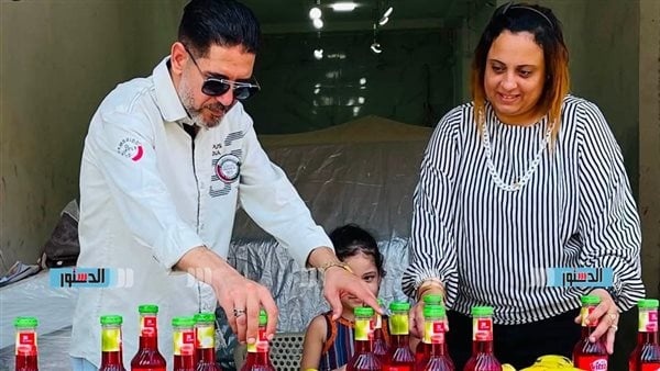 بتوزع شربات بالموز إيريني القبطية تشارك أهالي كفر الدوار الاحتفال بالمولد النبوي الشريف