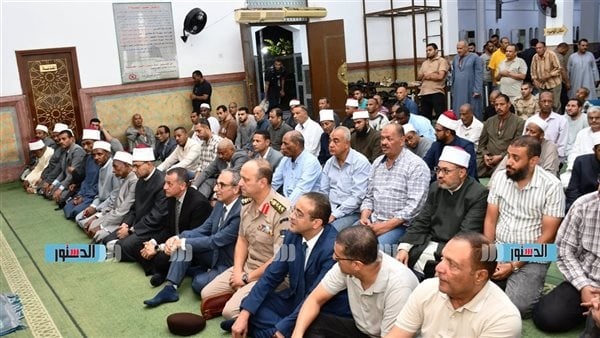 في ذكرى المولد النبوي محافظ أسوان يدعو لإقتداء بسيرة النبي لترسيخ الأخلاق والقيم