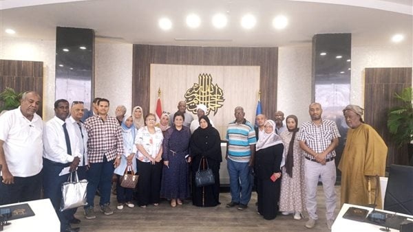 نائب وزير الصحة تبحث مع محافظ أسوان سبل دعم الملف السكاني نائب وزير الصحة تبحث مع محافظ أسوان سبل دعم الملف السكاني