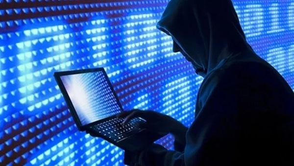 كيف تحمي حسابك البنكي من الاحتيال الإلكتروني خبير أمن معلومات يوضح أهم خطوات الأمان كيف تحمي حسابك البنكي من الاحتيال الإلكتروني خبير أمن معلومات يوضح أهم خطوات الأمان
