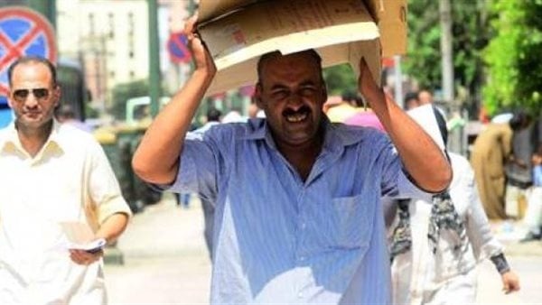 موجة حارة تضرب البلاد حتى السبت الحرارة تلامس 44 درجة بالصعيد
