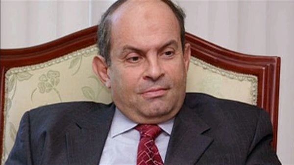 عمرو بدوي شريحة المحمول وثيقة رسمية والتساهل في البيانات يهدد الأفراد قانوني ا عمرو بدوي شريحة المحمول وثيقة رسمية والتساهل في البيانات يهدد الأفراد قانوني ا