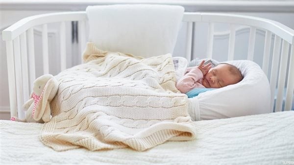 الحرارة تجعله عرضة للجفاف متى يتحول الصيف لخطر حقيقي على طفلك الرضيع الحرارة تجعله عرضة للجفاف متى يتحول الصيف لخطر حقيقي على طفلك الرضيع