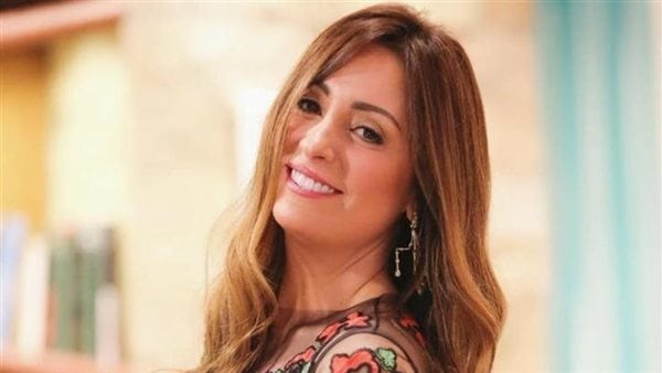 نرمين الفقي تكشف عن مهاراتها بعيد ا عن التمثيل وحبها للكلاب نرمين الفقي تكشف عن مهاراتها بعيد ا عن التمثيل وحبها للكلاب