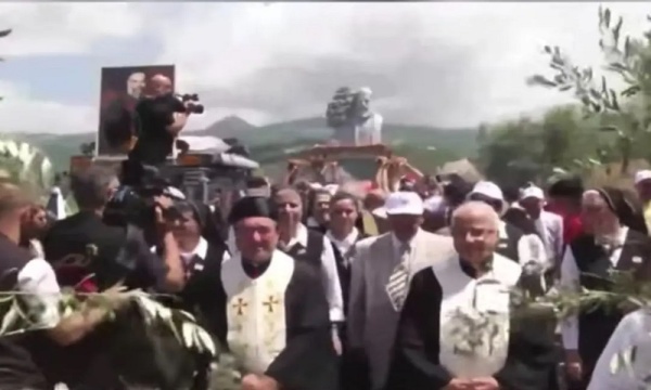 الحوي ك يعود إلى مسقط رأسه حلتا طوباوي ا الحوي ك يعود إلى مسقط رأسه حلتا طوباوي ا
