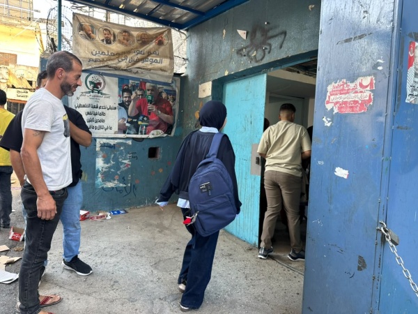 unrwa students in lebanon a new school year with burdens that extend beyond school desks unrwa students in lebanon a new school year with burdens that extend beyond school desks