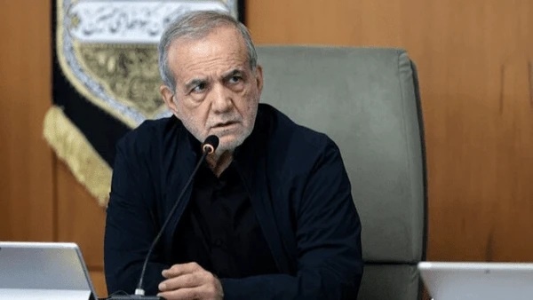 الرئيس الإيراني الشعب ووحدته أعظم ثروة لإيران