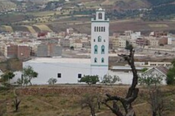 دفاتر تيزي تشن