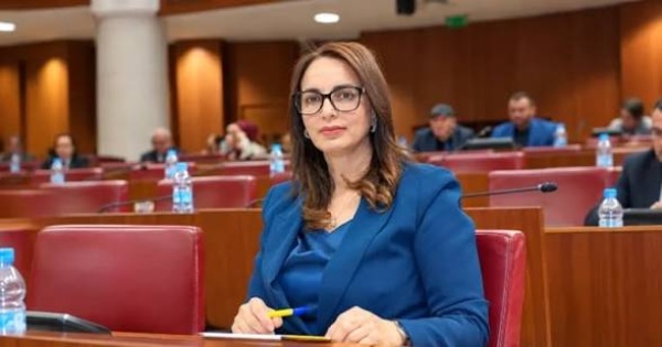 نبذة عن السيدة ماديحة خيير الوزيرة المنتدبة لدى وزير التربية الوطنية والتعليم الأولي والتكوين المهني والتأهيل المكلفة بالتكوين المهني والتأهيل