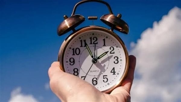 موعد تطبيق التوقيت الشتوي 2026 في مصر متى يتم تأخير الساعة 60 دقيقة موعد تطبيق التوقيت الشتوي 2026 في مصر متى يتم تأخير الساعة 60 دقيقة
