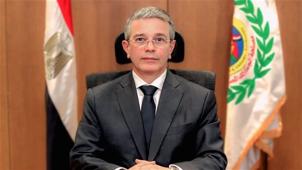 رئيس الجمارك حريصون على تقديم كافة الدعم والتيسيرات اللازمة للمصدرين رئيس الجمارك حريصون على تقديم كافة الدعم والتيسيرات اللازمة للمصدرين