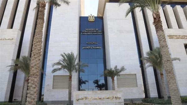 الزراعة تنشر تقريرا بأنشطة وجهود معامل ومعاهد البحوث الزراعية الزراعة تنشر تقريرا بأنشطة وجهود معامل ومعاهد البحوث الزراعية