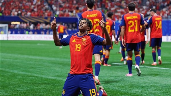 تشكيل إسبانيا يامال يقود الهجوم ضد فرنسا في نصف نهائي كأس العالم تشكيل إسبانيا يامال يقود الهجوم ضد فرنسا في نصف نهائي كأس العالم