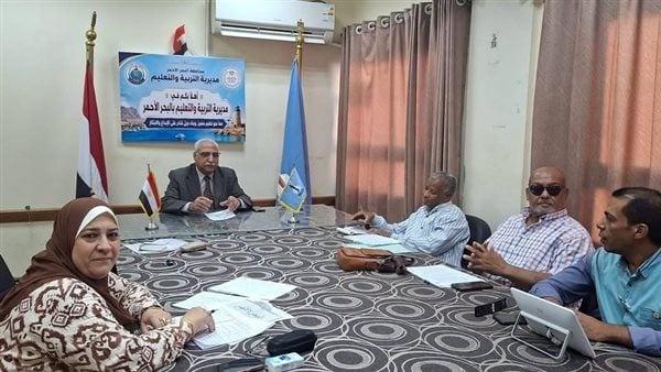 بأعلى درجات الجاهزية غرفة عمليات تعليم البحر الأحمر تتابع سير امتحانات الثانوية