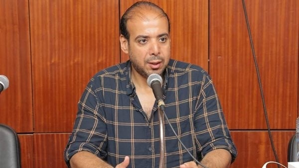 أحمد الملواني لـ الدستور جوائز التياترو تعيد الاعتبار للمسرح الكوميدي أحمد الملواني لـ الدستور جوائز التياترو تعيد الاعتبار للمسرح الكوميدي