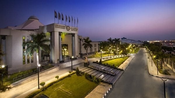 مصروفات جامعة مصر للعلوم والتكنولوجيا 2026 2027 الرسوم الدراسية لجميع الكليات للطلاب المصريين مصروفات جامعة مصر للعلوم والتكنولوجيا 2026 2027 الرسوم الدراسية لجميع الكليات للطلاب المصريين