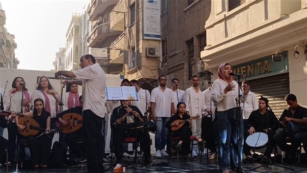 كورال التذوق وفريق التحدي لذوي الهمم يتألقان في فعاليات شارع الفن بالإسكندرية كورال التذوق وفريق التحدي لذوي الهمم يتألقان في فعاليات شارع الفن بالإسكندرية