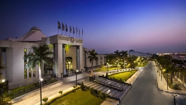 برنامج mba جامعة مصر للعلوم والتكنولوجيا الوجهة المفضلة للتنفيذيين وقيادات المؤسسات لصناعة قادة المستقبل