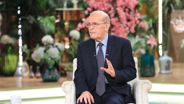 بعد حصوله على جائزة النيل أحمد يوسف أحمد في ضيافة معكم منى الشاذلي الليلة
