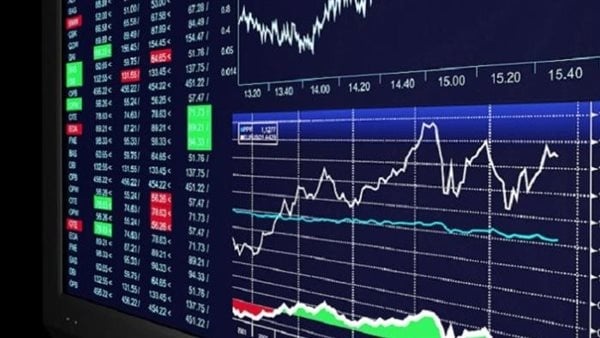 الترقب يوجه المؤشرات تباين في بورصات وول إستريت وأوروبا اليوم الجمعة 14 8 2026 الترقب يوجه المؤشرات تباين في بورصات وول إستريت وأوروبا اليوم الجمعة 14 8 2026