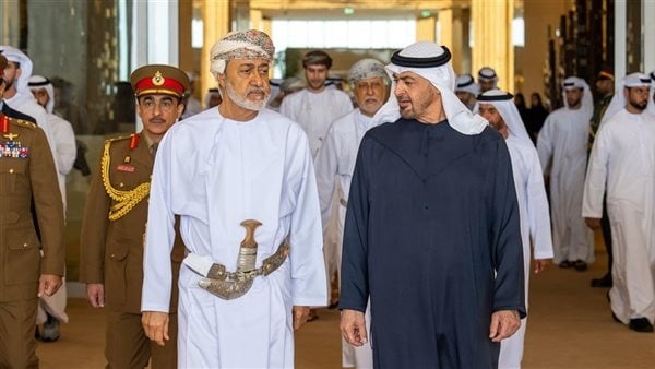 سلطان عمان يزور الإمارات ويرأس مباحثات مشتركة في أبوظبي