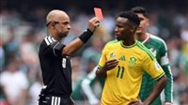 3 بطاقات حمراء في افتتاح كأس العالم 2026 رقم تاريخي يحدث لأول مرة منذ 1930 3 بطاقات حمراء في افتتاح كأس العالم 2026 رقم تاريخي يحدث لأول مرة منذ 1930