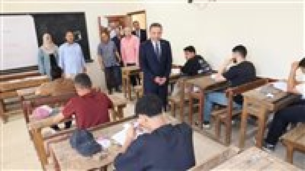 محافظ المنوفية يحيل مدير الادارة التعليمية ببركة السبع ومدير مدرسة الشهيد محمد عمرو البدري الإعدادية بنات لسوء الحالة العامة للنظافة