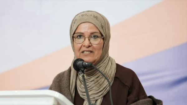 فاطمة وشاي ترد على انتقادات تعليقها على مضامين الخطاب الملكي