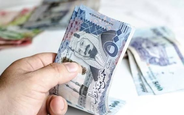 صرف مرتبات يونيو للاجهزة الامنية في حضرموت بالريال السعودي صرف مرتبات يونيو للاجهزة الامنية في حضرموت بالريال السعودي
