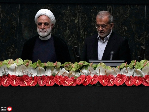 إيران تثبت أركان السلطة إعادة تعيين محسني إيجهي رئيسا للقضاء وسط مراسم تشييع خامنئي إيران تثبت أركان السلطة إعادة تعيين محسني إيجهي رئيسا للقضاء وسط مراسم تشييع خامنئي