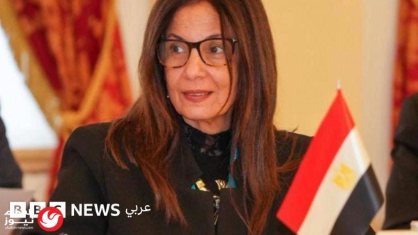 استقالة وزيرة الثقافة المصرية تفتح ملف معايير اختيار الوزراء في مصر استقالة وزيرة الثقافة المصرية تفتح ملف معايير اختيار الوزراء في مصر