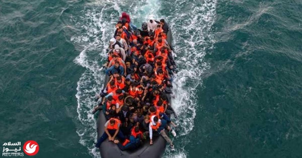 مخاطر غير مسبوقة قارب مهاجرين يحطم الرقم القياسي في القنال الإنجليزي مخاطر غير مسبوقة قارب مهاجرين يحطم الرقم القياسي في القنال الإنجليزي