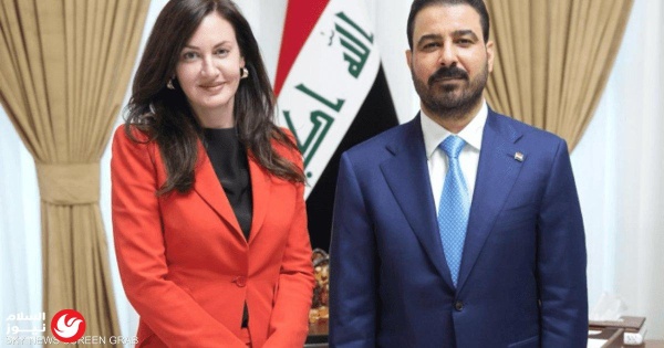 الزيدي لا مبرر للسلاح خارج الدولة بعد الانسحاب الأميركي ومكافحة الفساد أولويتي الزيدي لا مبرر للسلاح خارج الدولة بعد الانسحاب الأميركي ومكافحة الفساد أولويتي