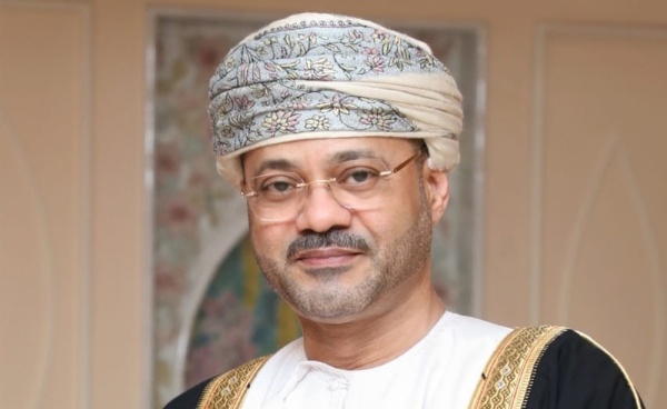 وزير الخارجي ة يتلق ى اتصال ا هاتفي ا من نظيره الياباني