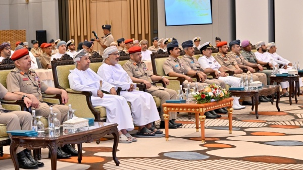 الحرس الثوري الإيراني يعلن غرق سفينة حاويات بعد اصطدامها بلغم بحري في مضيق هرمز
