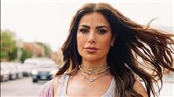 صبا مبارك أنا غير مؤهلة أكون مذيعة ومسلسل بين السطور من أصعب أعمالي صبا مبارك أنا غير مؤهلة أكون مذيعة ومسلسل بين السطور من أصعب أعمالي