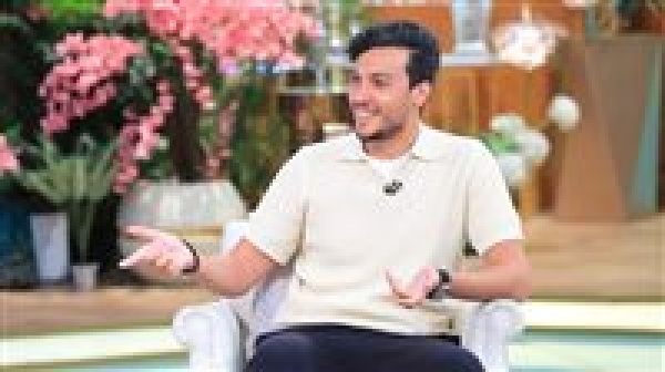 أحمد عبد الوهاب وافقت على مسلسل ورد على فل وياسمين بعد ما قرأت أول حلقتين أحمد عبد الوهاب وافقت على مسلسل ورد على فل وياسمين بعد ما قرأت أول حلقتين