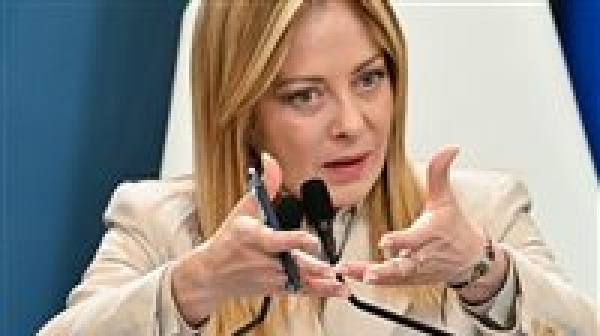 تقارير إيطالية ميلوني تتخذ موقفا متشككا تجاه مبادرات باريس وبرلين وبريطانيا بشأن أوكرانيا