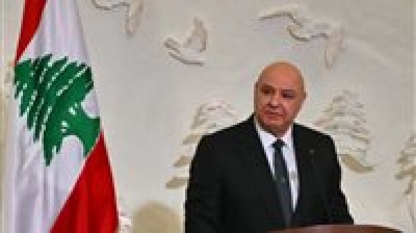 الرئيس اللبناني الوحدة الوطنية ليست شعارا يرفع في المناسبات بل ضرورة وجودية