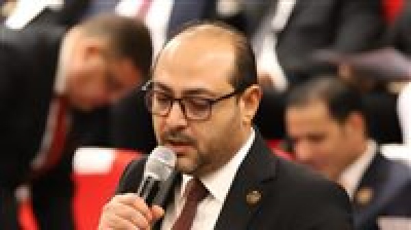 النائب محمد مصطفى كشر مصر تتجه بقوة نحو تصنيع مكونات النقل وتخفيض فاتورة الاستيراد النائب محمد مصطفى كشر مصر تتجه بقوة نحو تصنيع مكونات النقل وتخفيض فاتورة الاستيراد