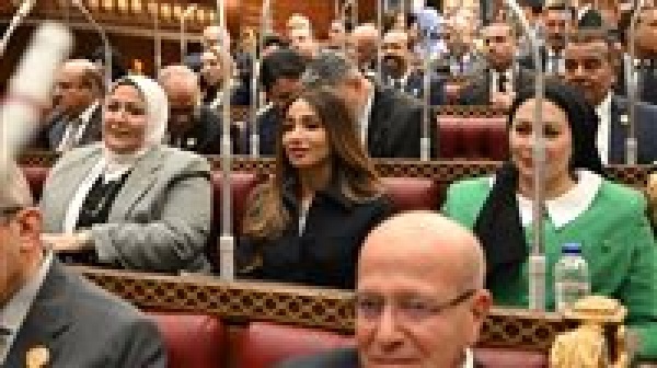 النائبة إنجي نصيف تطالب بتوسيع مظلة الحماية الاجتماعية وزيادة مخصصات التعليم والصحة بالموازنة الجديدة النائبة إنجي نصيف تطالب بتوسيع مظلة الحماية الاجتماعية وزيادة مخصصات التعليم والصحة بالموازنة الجديدة