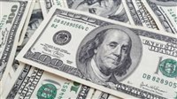 هبوط مفاجئ للدولار أمام الجنيه ماذا يحدث في البنوك المصرية