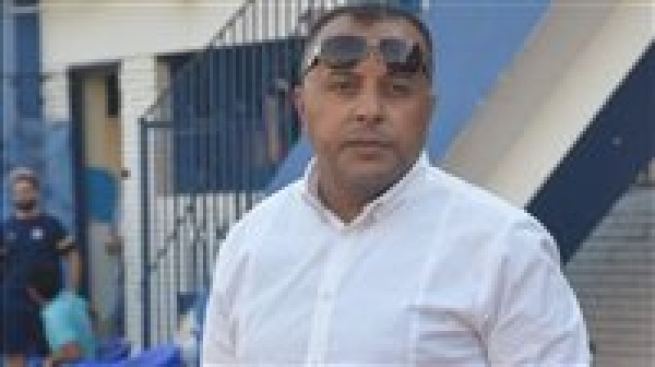 الإعلاميين يجدد الثقة في هاني عرفة المديرالفني للفريق بالموسم القادم بالدوري الممتاز ب الإعلاميين يجدد الثقة في هاني عرفة المديرالفني للفريق بالموسم القادم بالدوري الممتاز ب