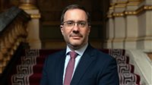 فوزكم ألهم العالم إشادة استثنائية من السفير البريطاني بالقاهرة بمنتخب مصر بعد الفوز التاريخي فوزكم ألهم العالم إشادة استثنائية من السفير البريطاني بالقاهرة بمنتخب مصر بعد الفوز التاريخي