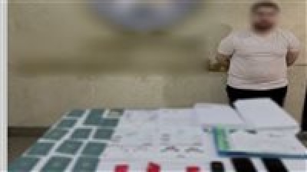 سقوط مستريح التوظيف بالخارج بعد الاستيلاء على أموال ضحاياه سقوط مستريح التوظيف بالخارج بعد الاستيلاء على أموال ضحاياه