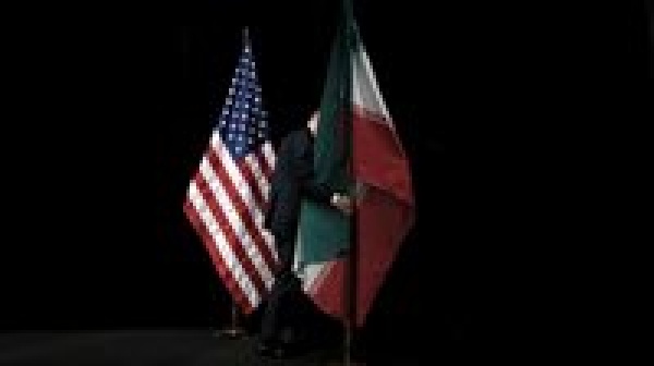 على طاولة واحدة سويسرا تكشف مكان وموعد توقيع مذكرة التفاهم بين أمريكا وإيران على طاولة واحدة سويسرا تكشف مكان وموعد توقيع مذكرة التفاهم بين أمريكا وإيران